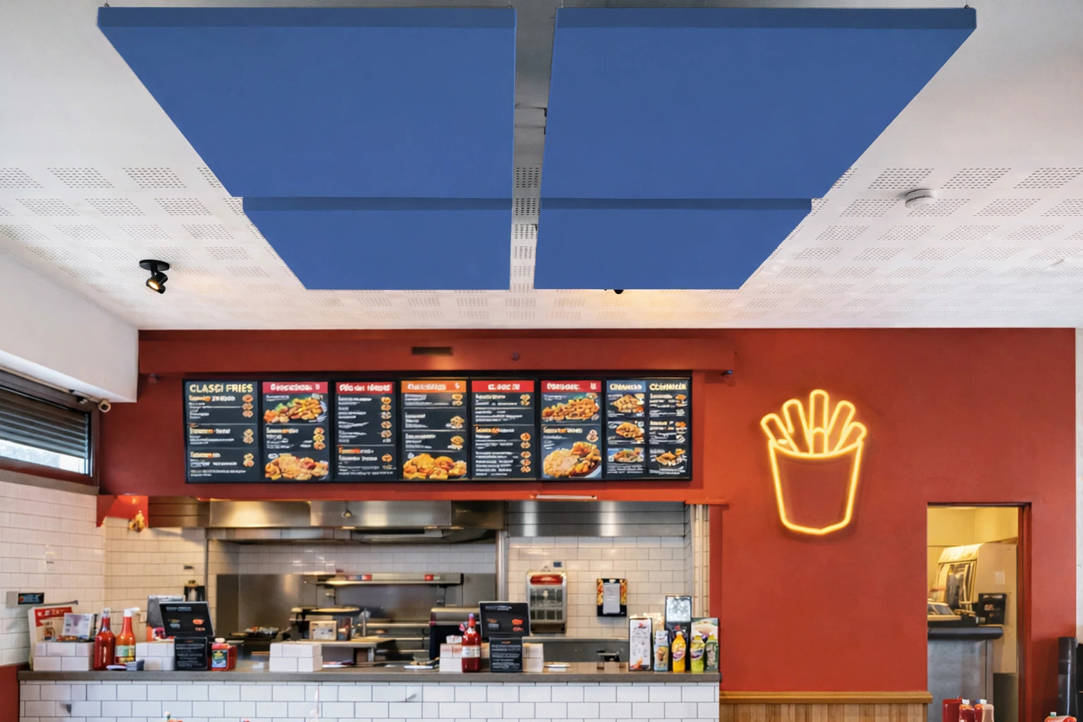 Blauw akoestisch plafondpaneel in horeca