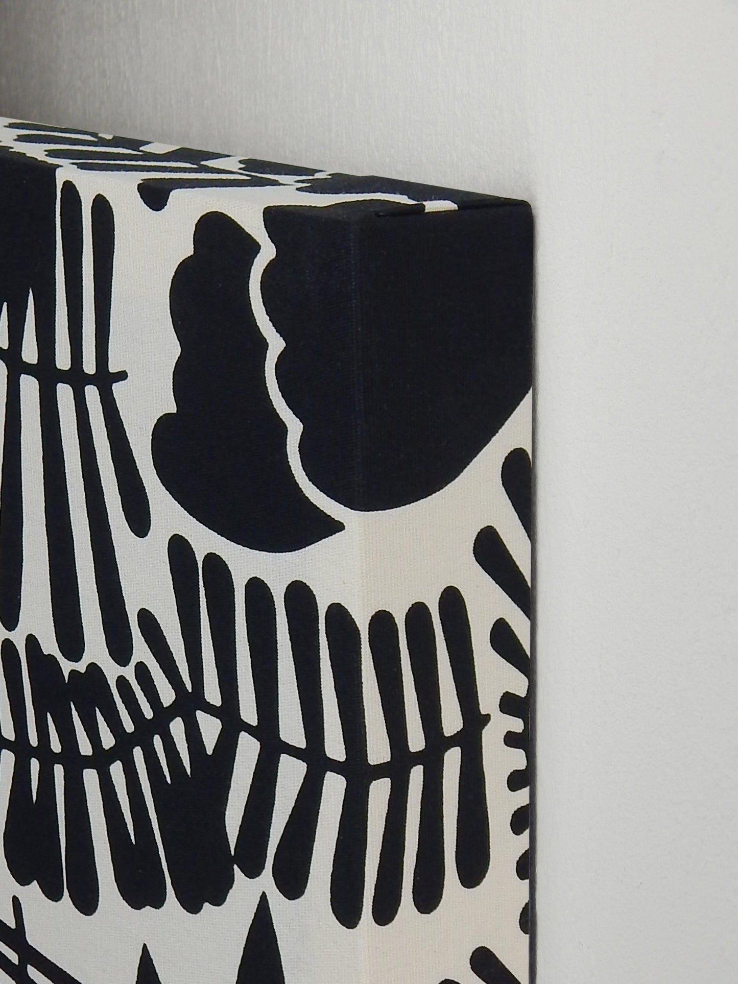 Close up junglemotief akoestisch wandpaneel