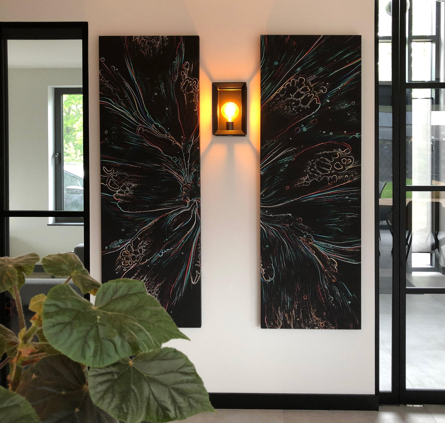Modern interieur met akoestisch tweeluik